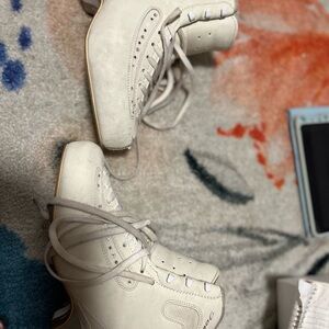 Edea ice fly size 250 c